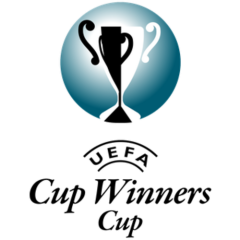 Escudo de Recopa de Europa